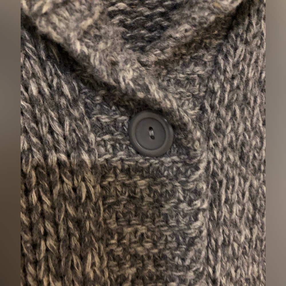 American Eagle Outfitters AEO Lambswool Button Down Belted Cardigan Sweater Sz M - Picture 3 of 10